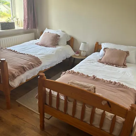 Holiday home Teach Elle F94v2w2 Ardara