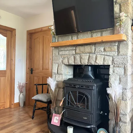Holiday home Teach Elle F94v2w2