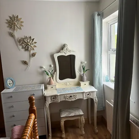 Holiday home Teach Elle F94v2w2 Ardara
